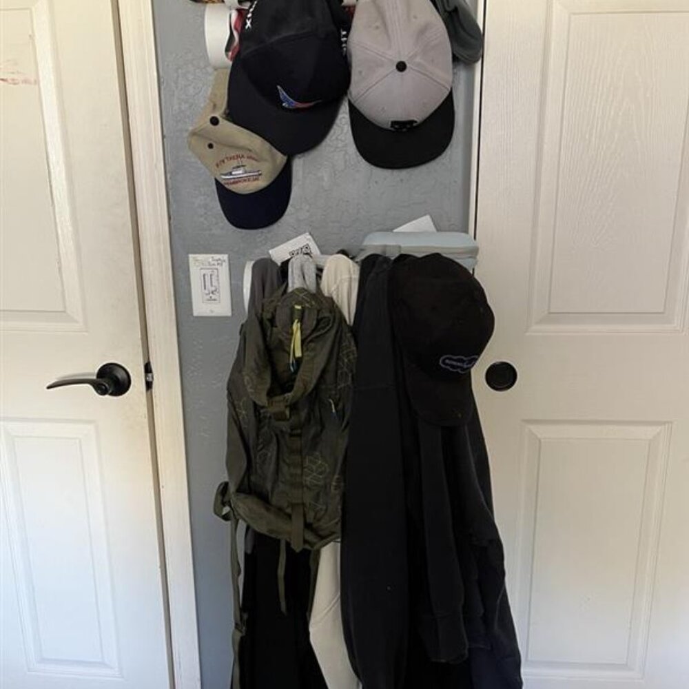 Metal Wall Mounted Racks - Picture 5 of 8